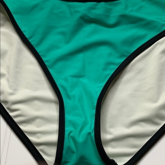 Fabletics NWT Green Black Bajan Hipster Bottom L SW2046 - Picture 2 of 7